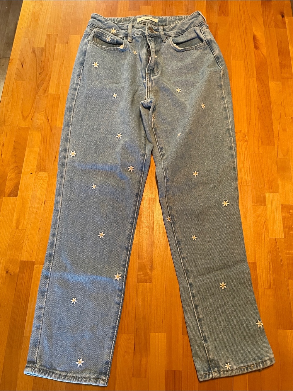 PacSun Light Blue Embroidered Daisy Boyfriend Jeans